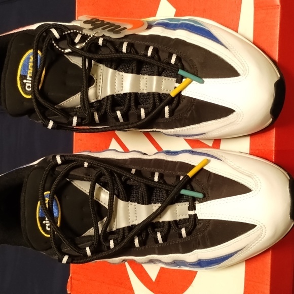 air max windbreaker shoes